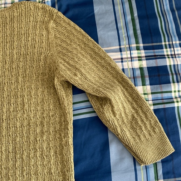 Karen Scott petite warm olive knit v-neck sweater - Picture 14 of 17